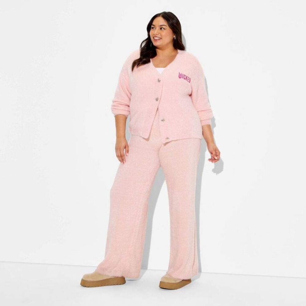 Wicked x Katie Kime Women's Graphic Sweater Pants - Light Pink 1X